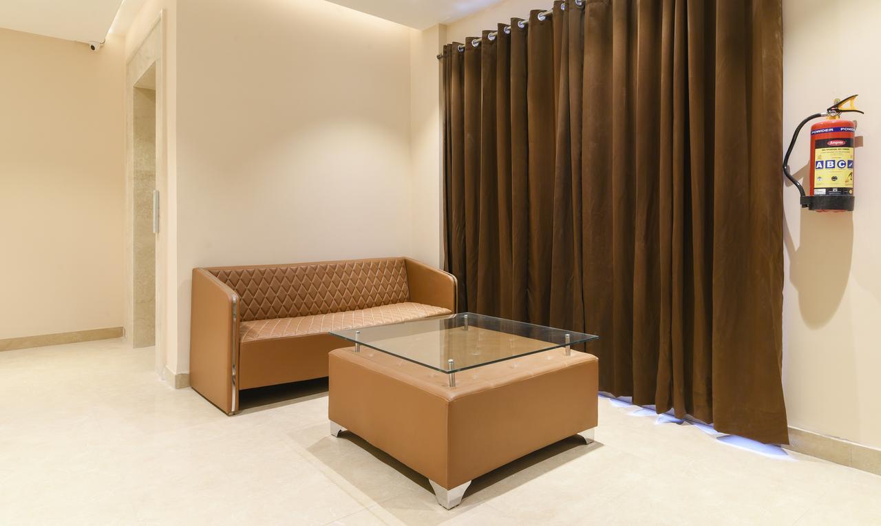 Treebo Iffco Chowk Gurgaon Dış mekan fotoğraf