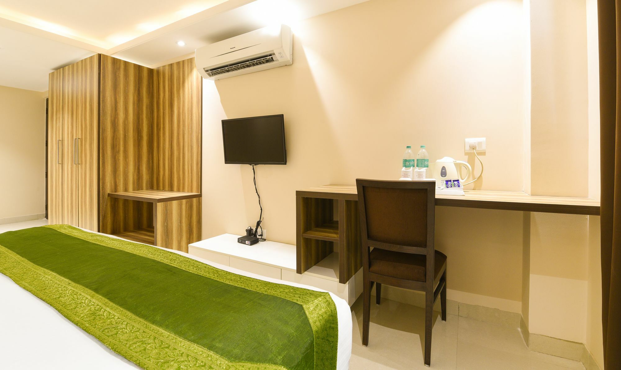 Treebo Iffco Chowk Gurgaon Dış mekan fotoğraf
